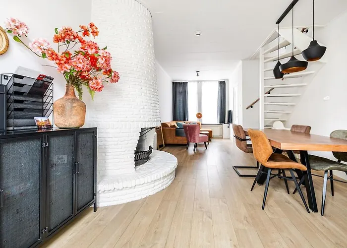 The Family House 아파트 알크마르