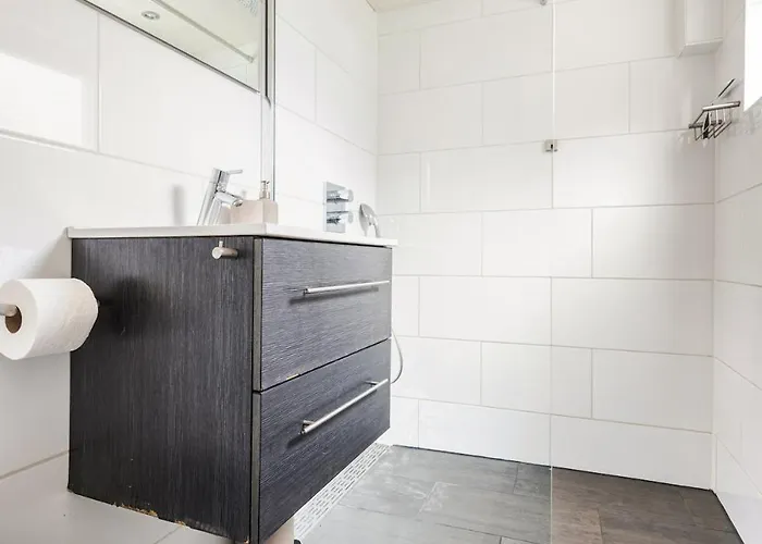 아파트 The Family House *