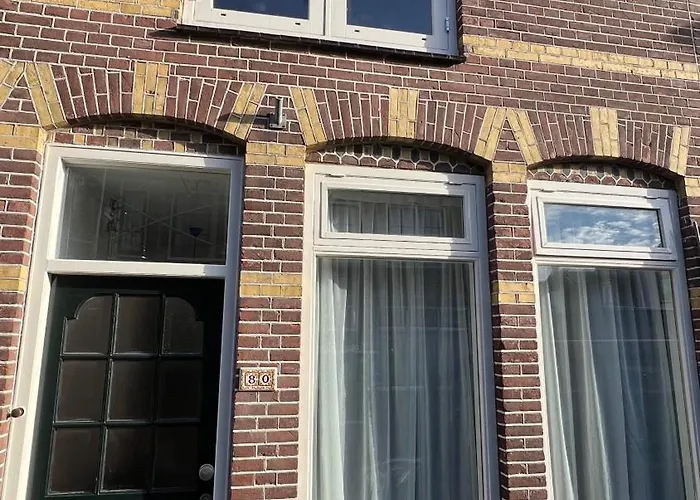 The Family House 아파트 알크마르